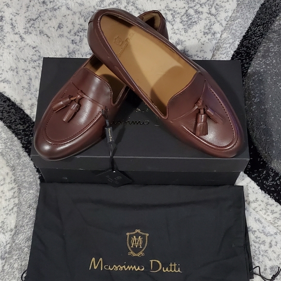 Loaferz - Picture 2 of 6